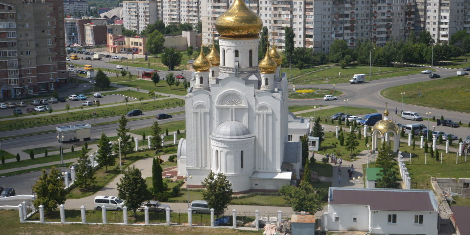 Перекресток в Старом Осколе: адреса супермаркетов в городе, время работы