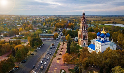 Перекресток в Бронницах: адреса супермаркетов в городе, режим работы