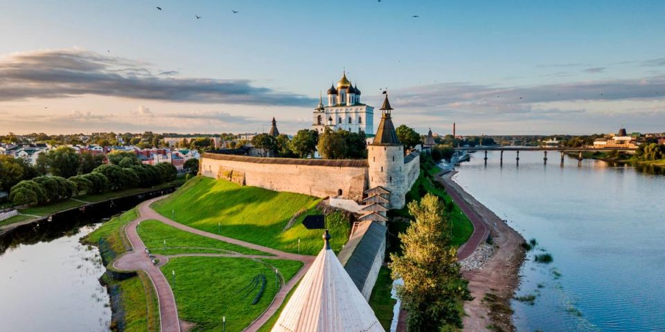 Перекресток в Пскове: адреса магазинов, рабочий график